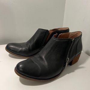 Lucky Brand LP Banda black leather booties